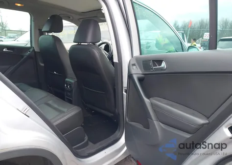 2017 Volkswagen Tiguan 2.0T Wolfsburg Edition из США, поврежденный, VIN WVGSV7AX6HW500778